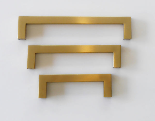 Cabinet Handle | Square